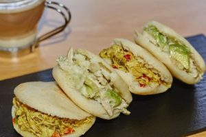 como hacer arepas