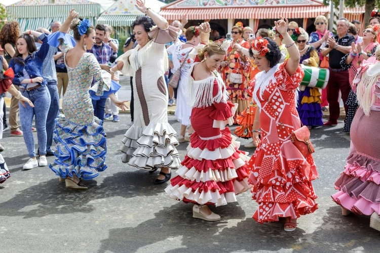 Bailes típicos de España: musica, bailes, trajes, y más