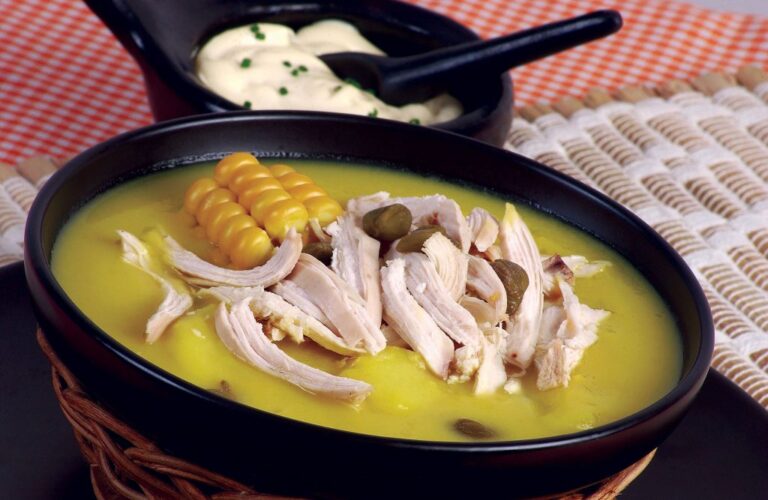 Cena navideña colombiana: todo lo que necesita conocer.