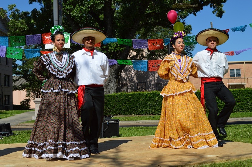 Seis trajes típicos mexicanos que cautivan con su belleza Ve los increíbles...
